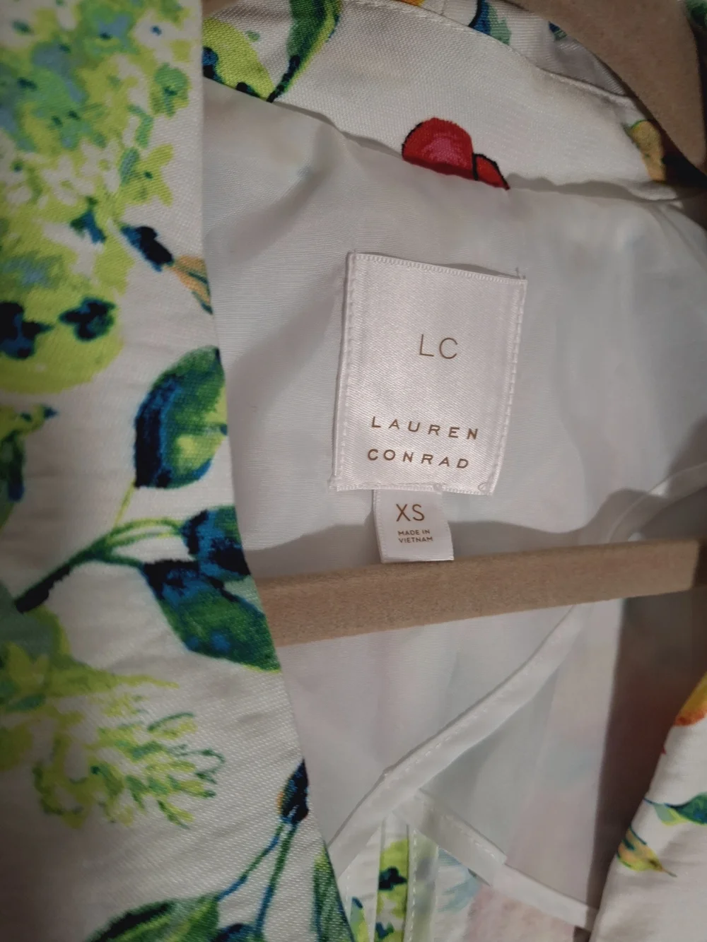 LC Lauren Conrad lightweight white